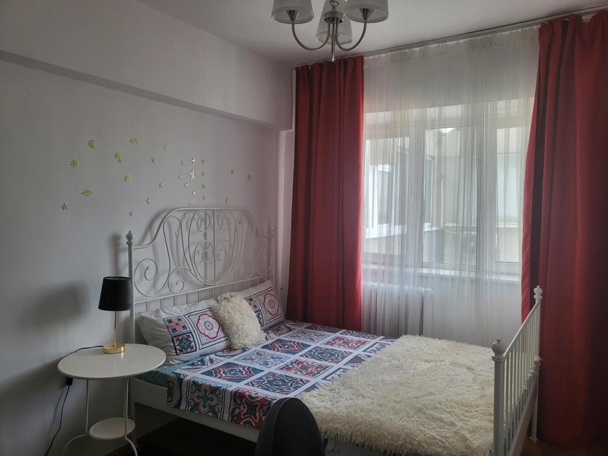 Apartament Cu 3 Camere Chiar In Inima Capitalei Bukurešť Exteriér fotografie
