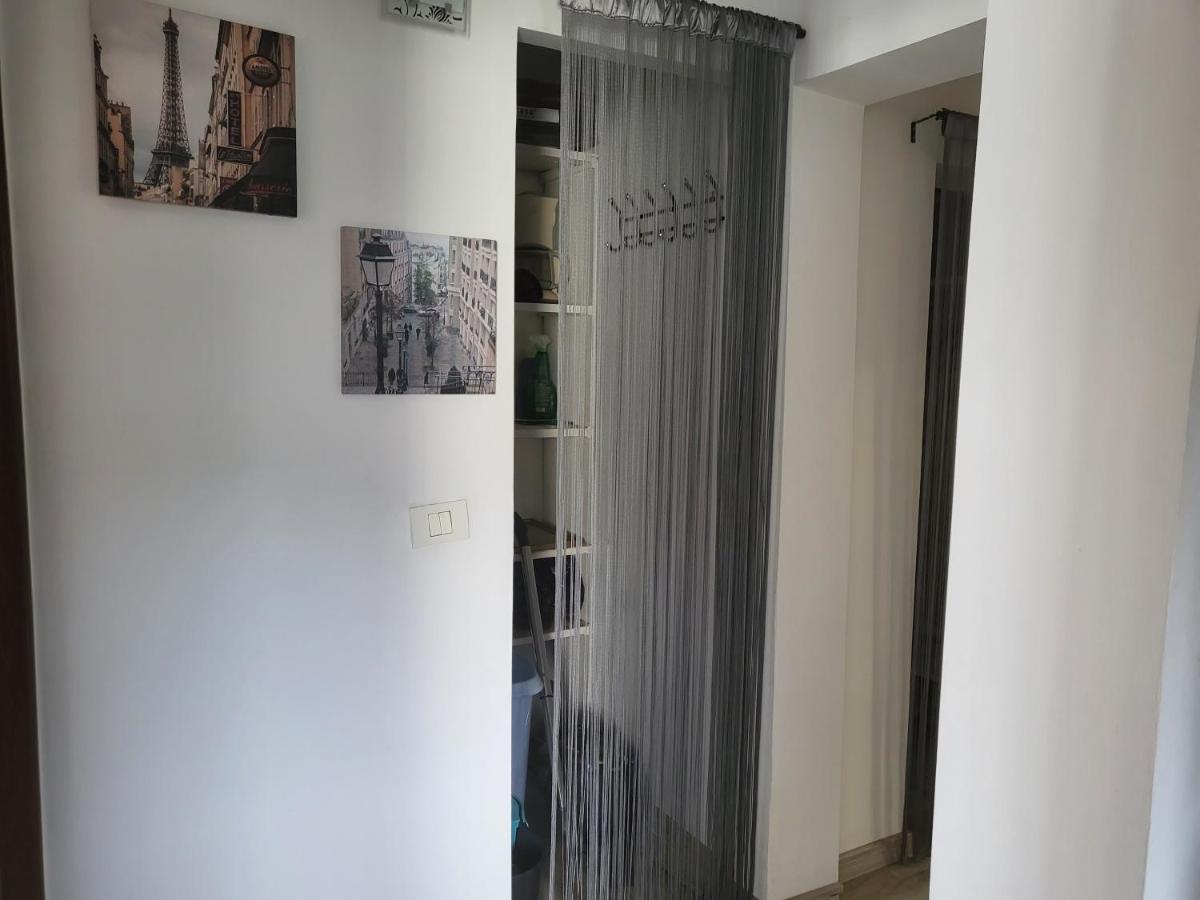 Apartament Cu 3 Camere Chiar In Inima Capitalei Bukurešť Exteriér fotografie