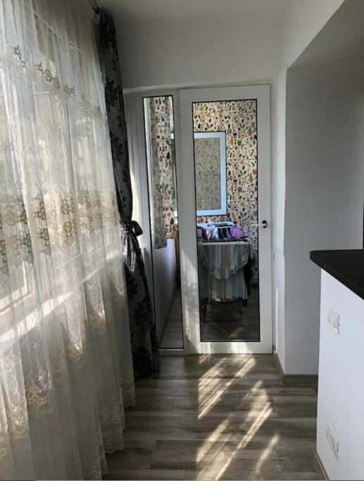 Apartament Cu 3 Camere Chiar In Inima Capitalei Bukurešť Exteriér fotografie
